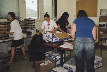 Kate Swinson, Marion Montgomerie, Angela Morgan
packing in Techs' room CSB, Jan 2009